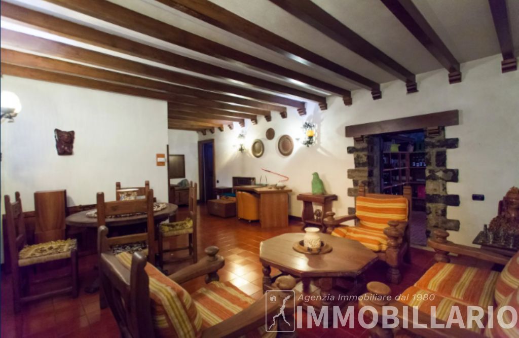 Villa novecentesca Bellano 11