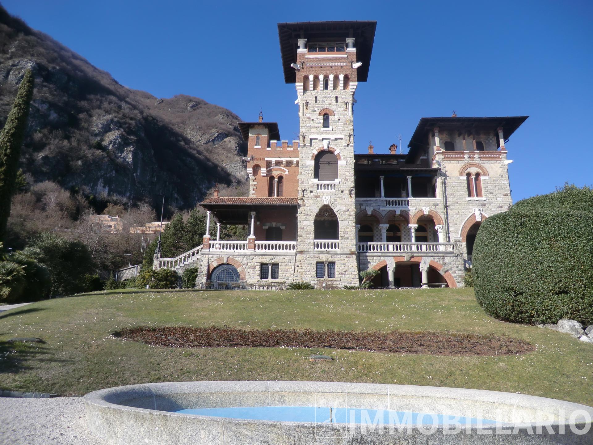 In villa di pregio appartamento direttamente sul lago San Siro 1
