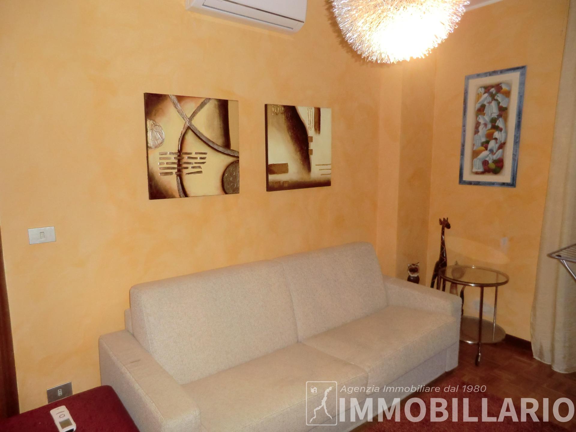 Bilocale con cantina in centro Gravedona ed Uniti 7