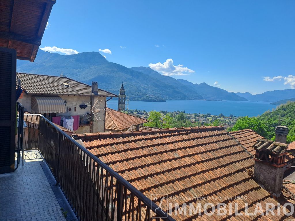 Casa con bella vista lago