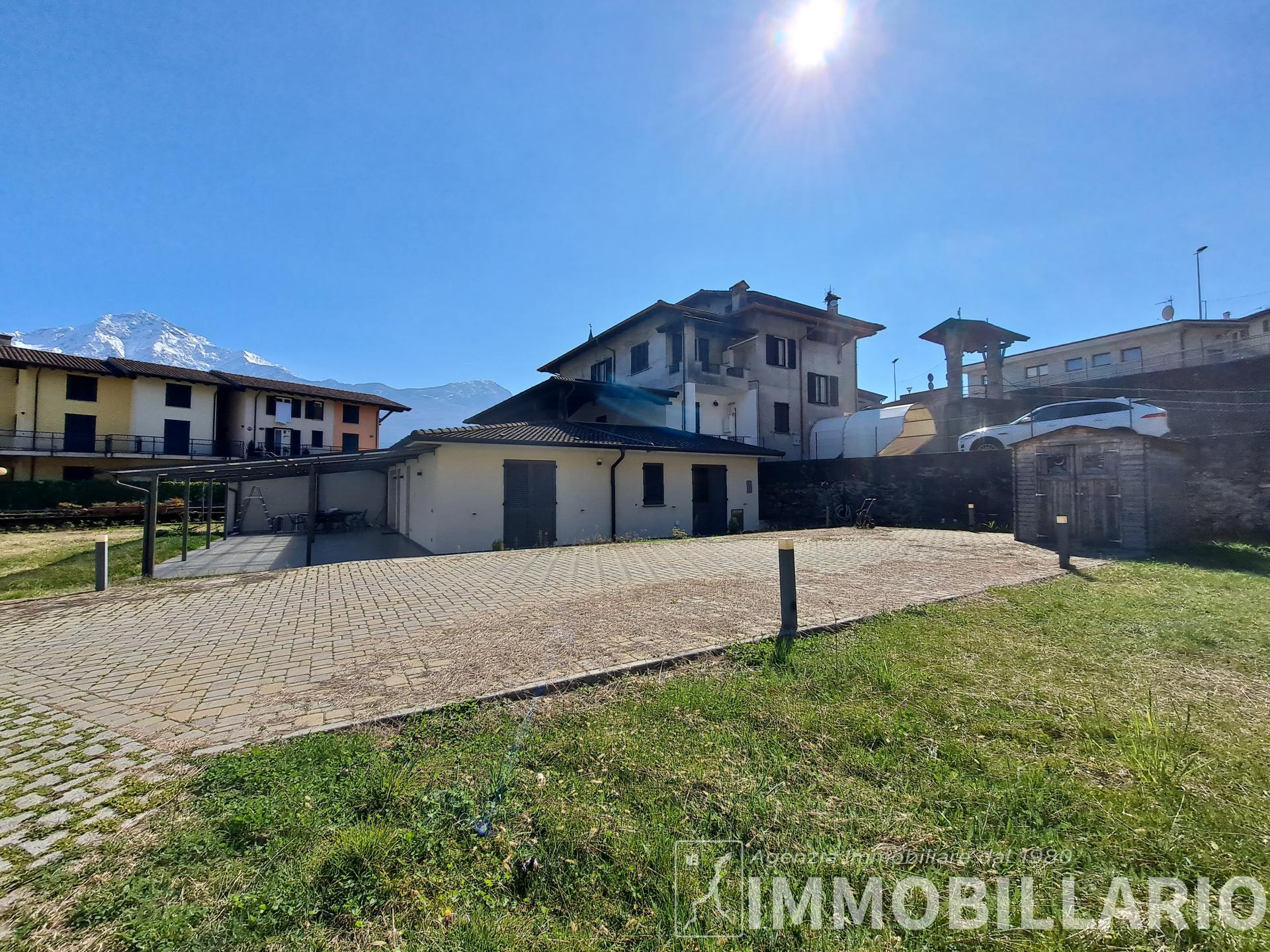 Promettente complesso immobiliare Domaso 13