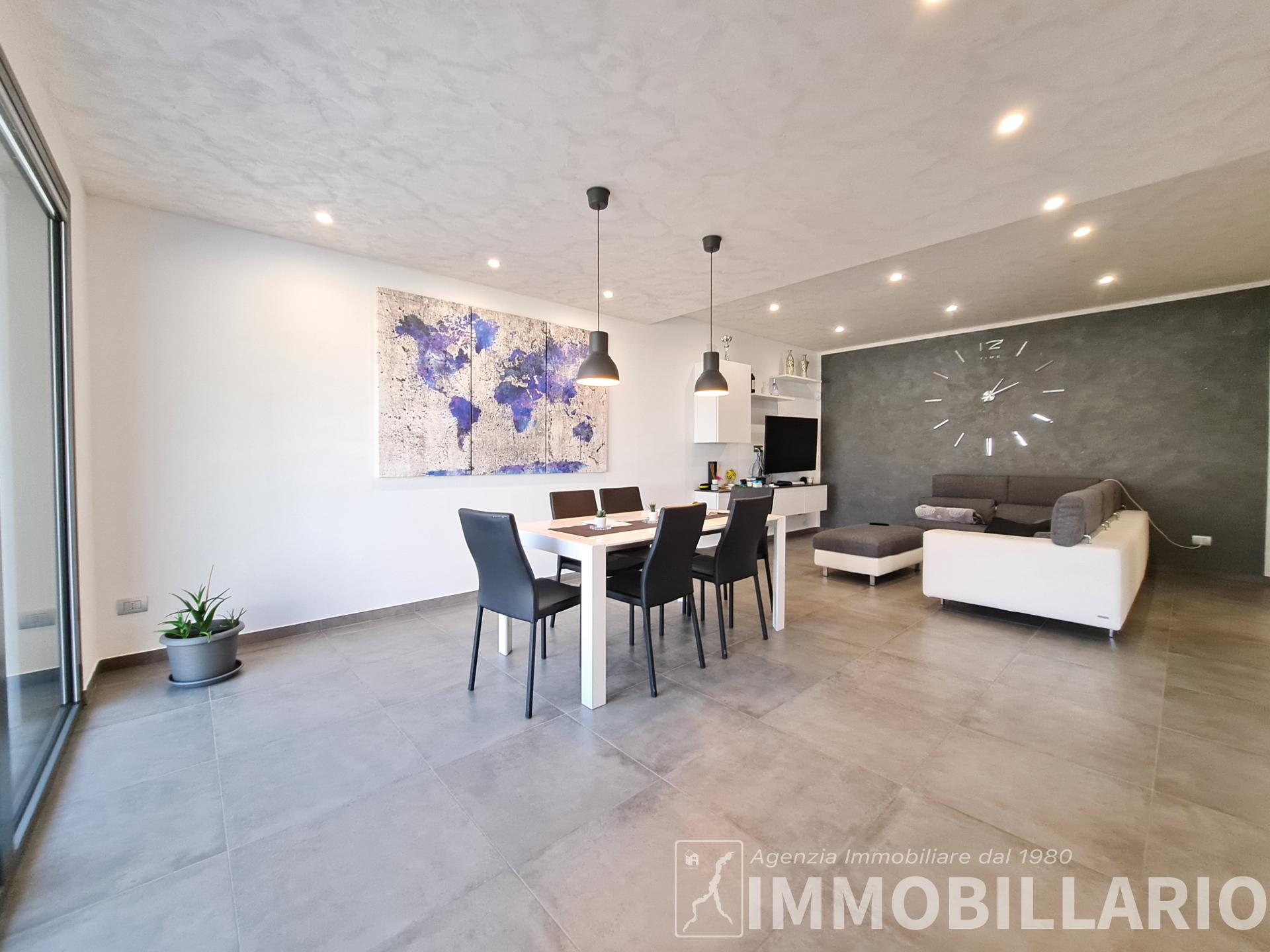 Promettente complesso immobiliare Domaso 25