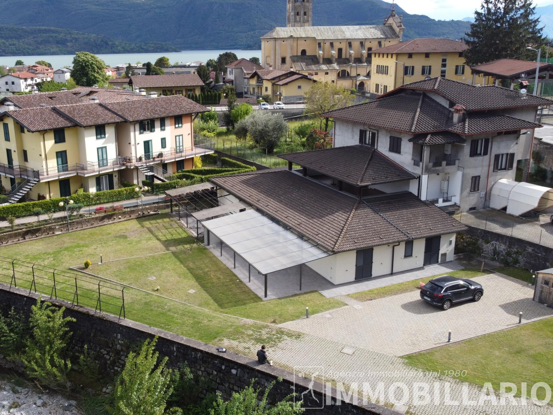Promettente complesso immobiliare Domaso 1