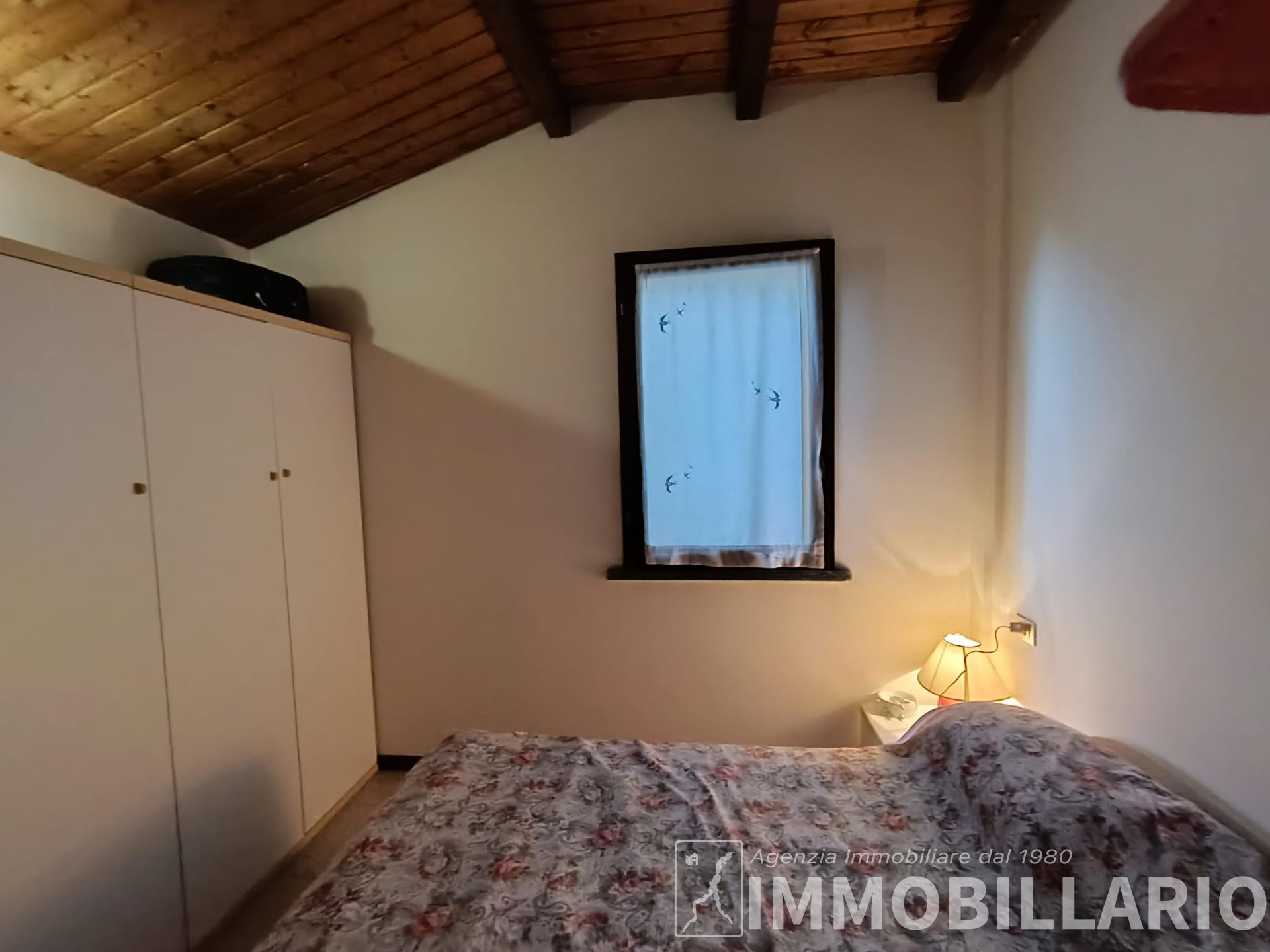 Trilocale in residence con piscina e parco Domaso 22