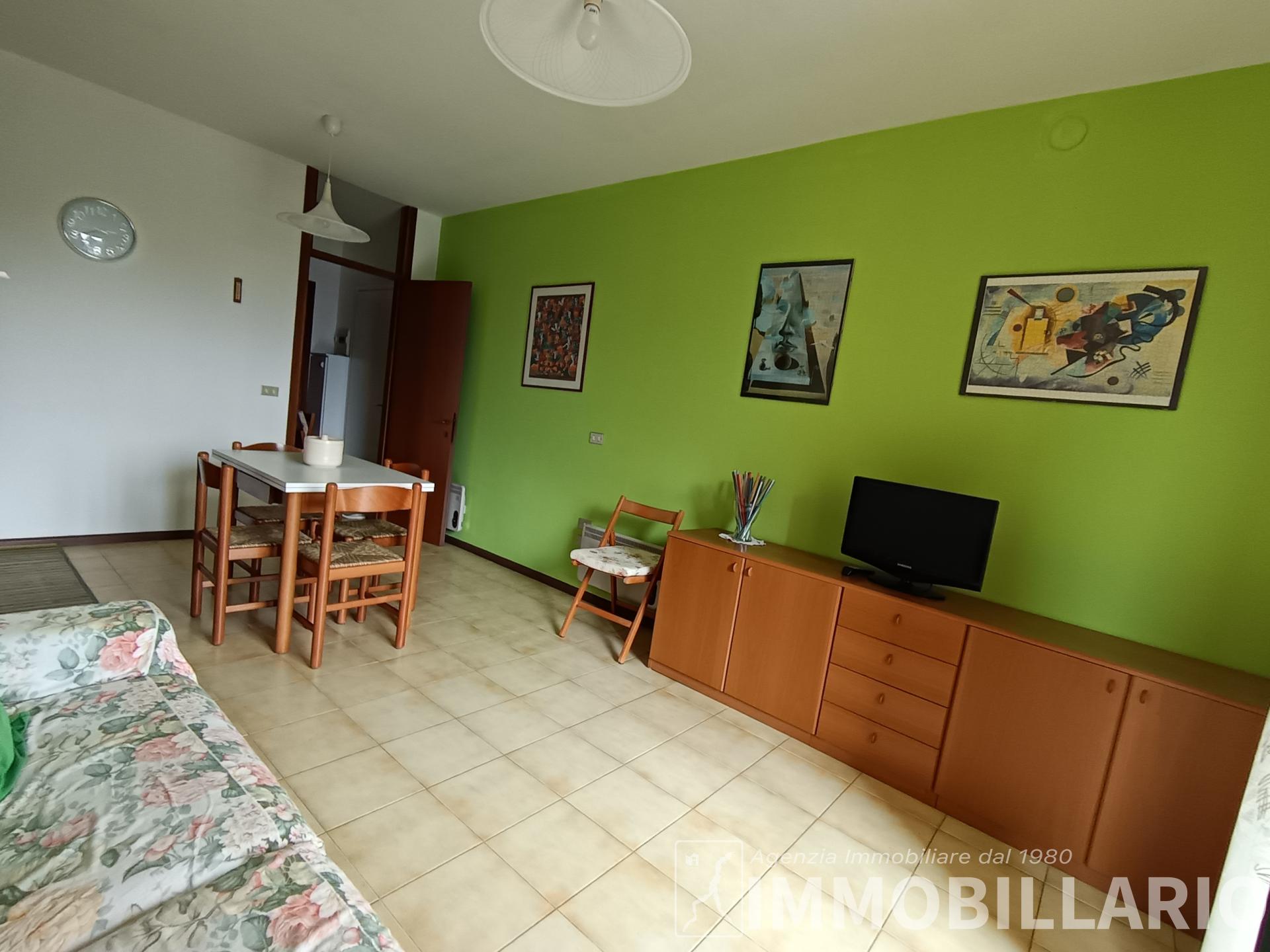 Bilocale con terrazzo a 100 m dal lago Gravedona ed Uniti 3