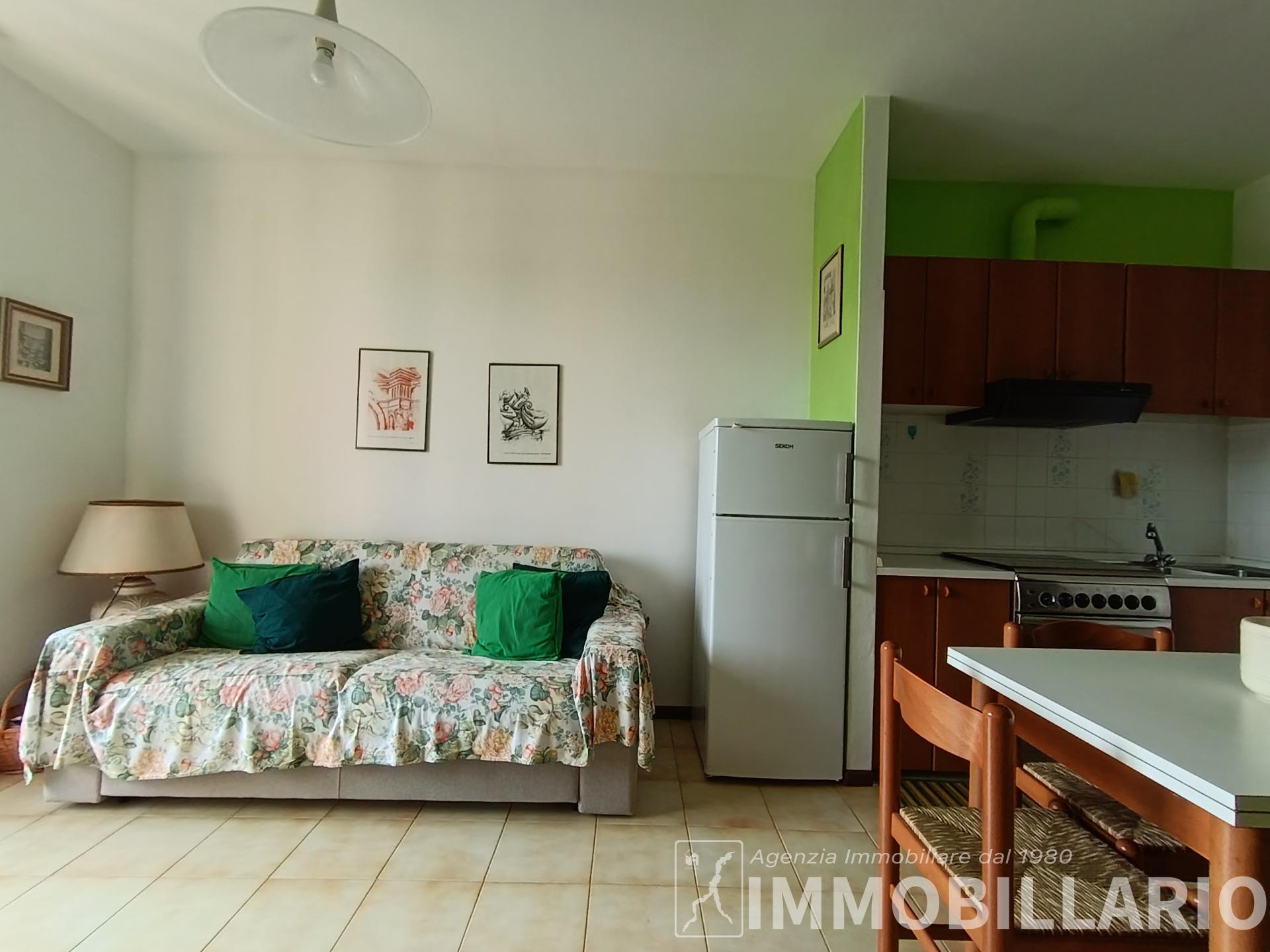 Bilocale con terrazzo a 100 m dal lago Gravedona ed Uniti 4