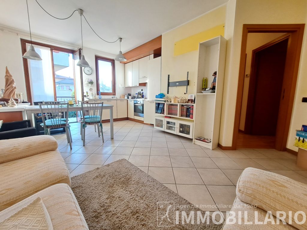 Trilocale via California